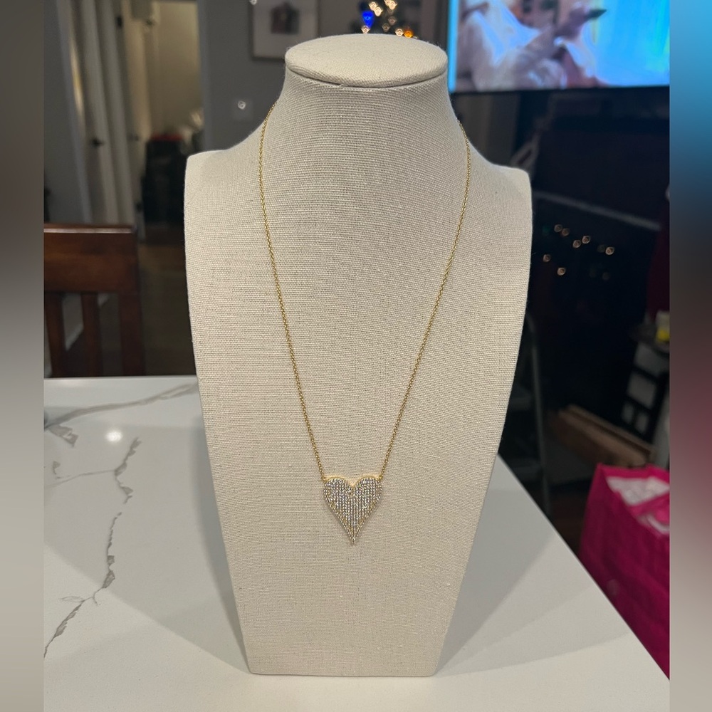 Gold Heart Pendant Necklace